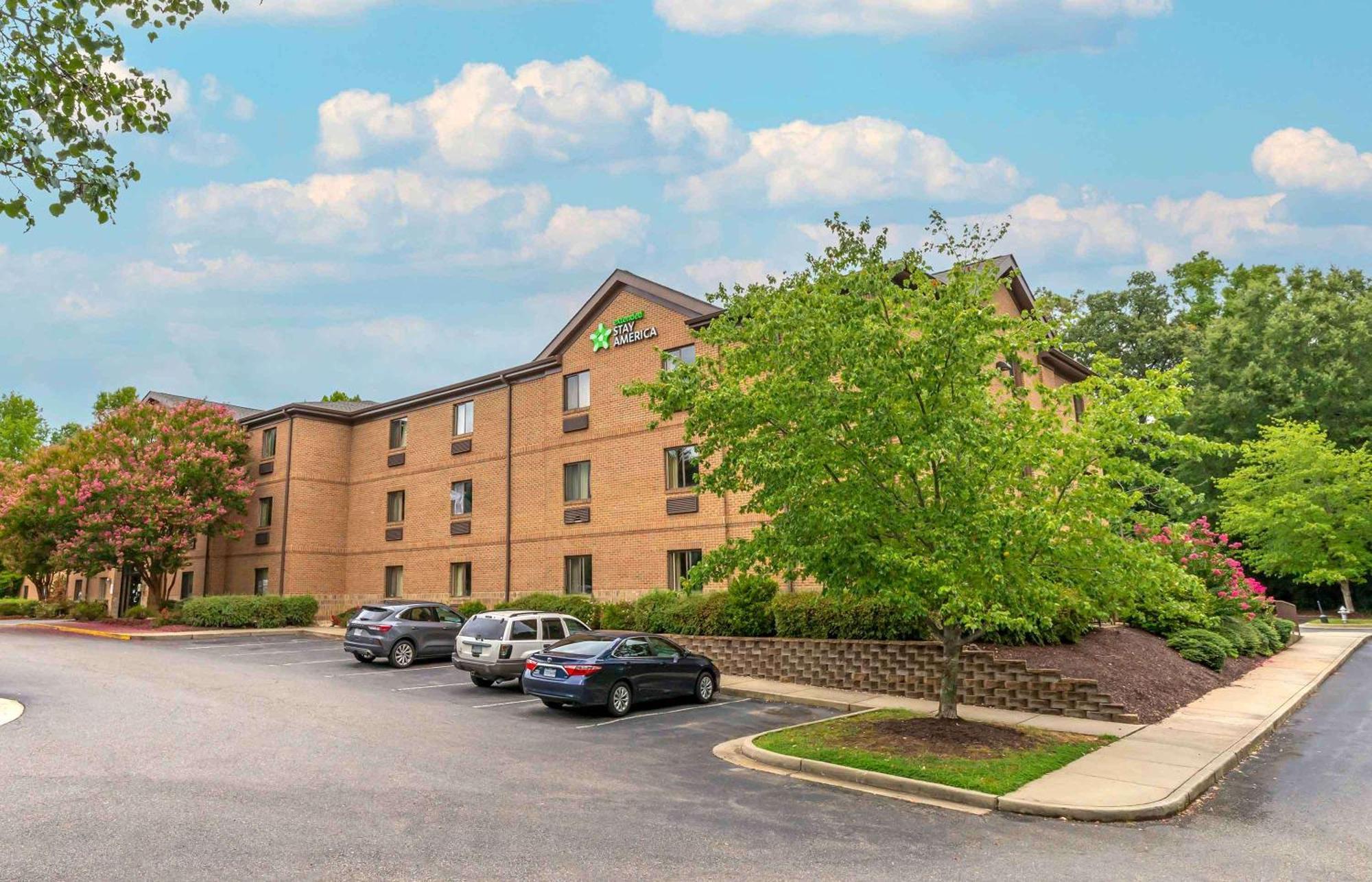Extended America Select - Richmond -